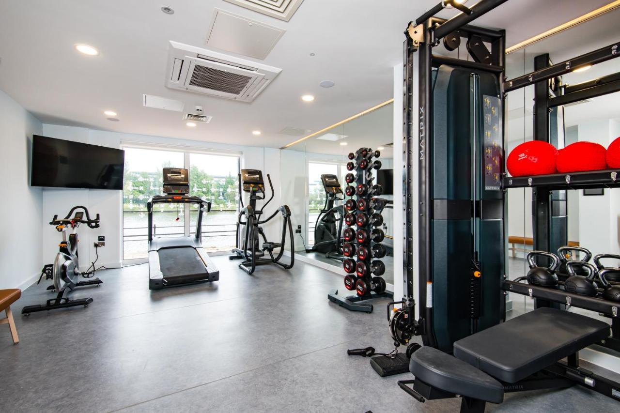 Staybridge Suites - Cardiff By Ihg Экстерьер фото